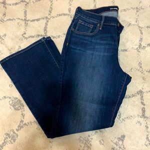 Old navy curvy profile mid rise jeans
